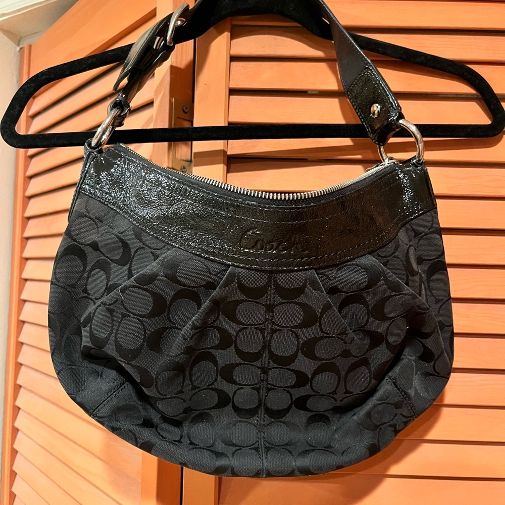 Black coach shoulder bag